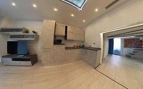 n&ghomesweethome Van Gogh Elegante e confortevole casa vacanze